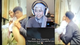 Bokep Indo Amalia Mutya di Doggy Ayang di Luar Ruangan